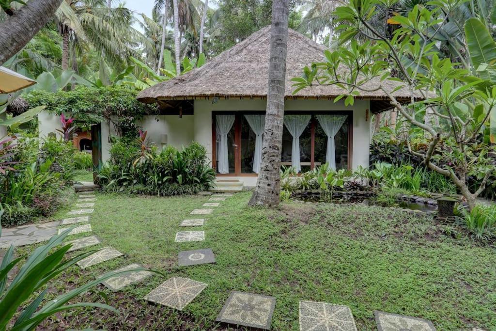 Rumah Kelapa Sepi Karangasem Eksteriør billede